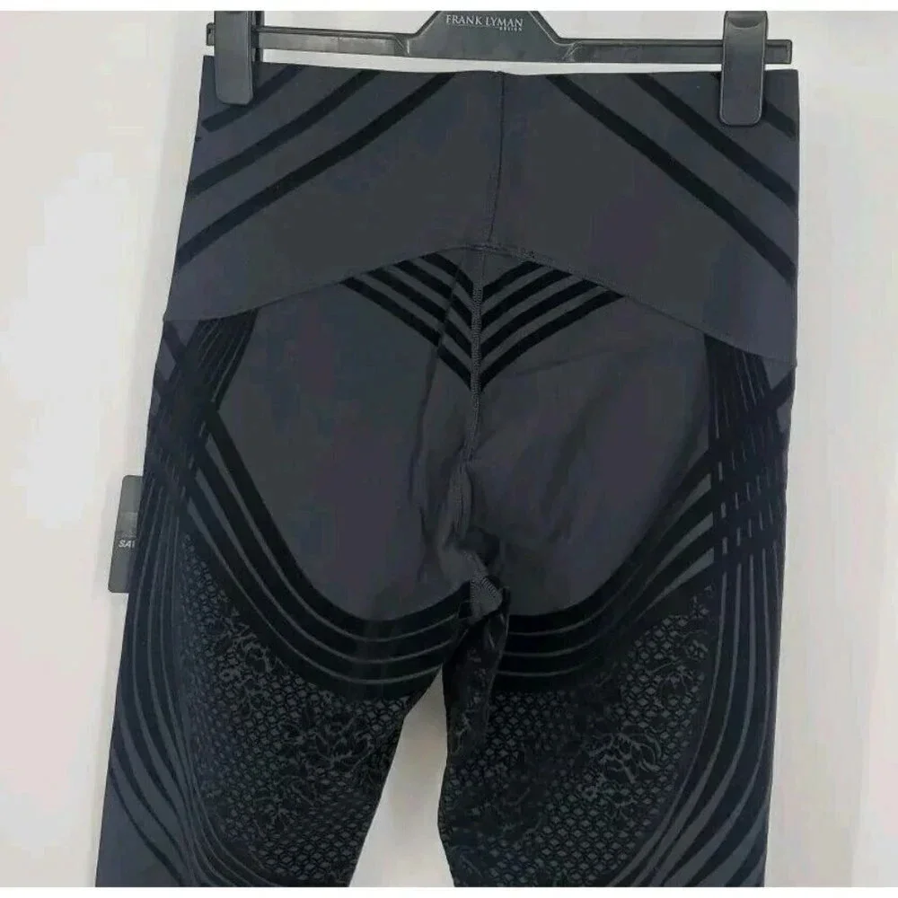 Savage X Fenty Sport Leggings Women's Black Flocked Artwork US 2X NWT - Picture 7 of 9